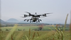 Noua dronă DJI Agras T100