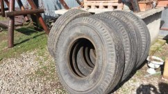 Vand 5 anvelope 1100/20 model radial