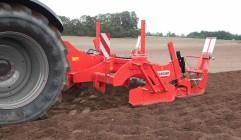 MASCHIO ARTIGLIO - scarificatoare cu lățimi de lucru între 2.5 si 5m