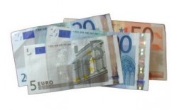  Beneficiarii români au la dispoziție 2,4 miliarde de euro pentru dezvoltarea fermelor și procesare