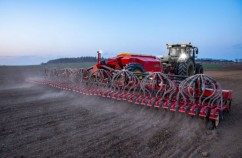 Väderstad lansează noua semănătoare de păioase - INSPIRE 1200C/S