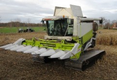 Claas Lexion 480 cu senile metalice in lucru 