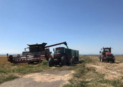 Fonduri Europene generoase pentru achiziția de utilaje agricole: Cine se califică pentru 90%?