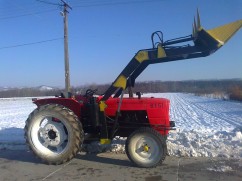  tractor fiat 615  cu incarcator