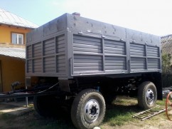 remorca basculabila