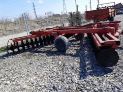 Disc agricol greu 4 metri Jean de Bru