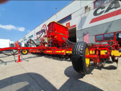 Se vinde: semănătoare VÄDERSTAD Rapid A800S