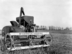 Combina de recoltat: invenția care a schimbat agricultura pentru totdeauna