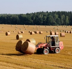 Care sunt cele mai populare utilaje moderne achiziționate de agricultorii din România
