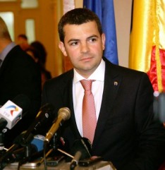 Constantin: Fermierii vor primi avansul din plățile directe pe suprafață